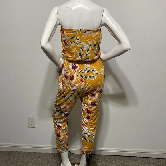 Toxic3 NWT Mustard Yellow Floral Print Strapless Jumpsuit Size M - Picture 4 of 7